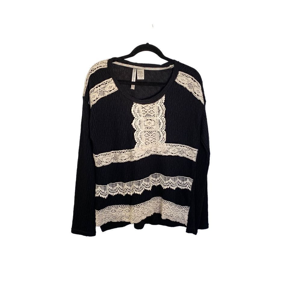 Forgotten Grace women’s black and ivory lace, long sleeve sweater, size XL ￼